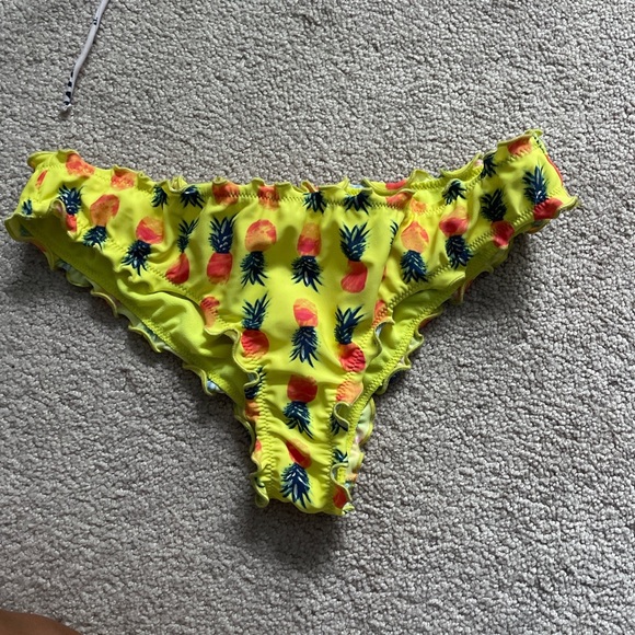 pineapple bikini bottoms - Picture 3 of 3